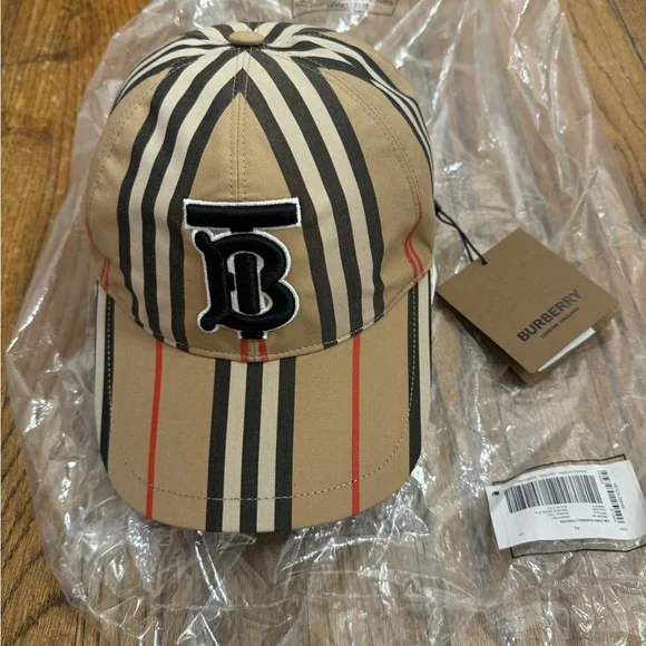Burberry | Accessories | Burberry Beige And Black Striped  display picture 2